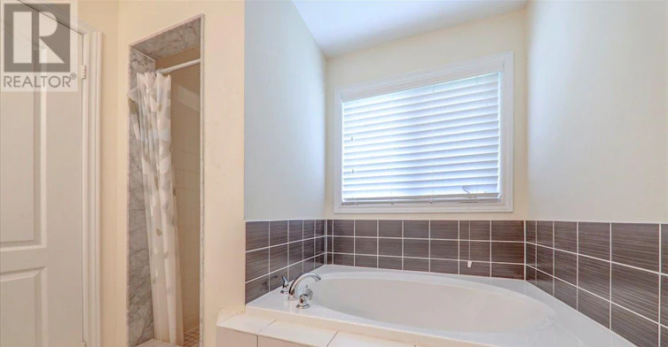 2485 Earl Grey Avenue, Pickering, ON, L1X 0B9 - 23