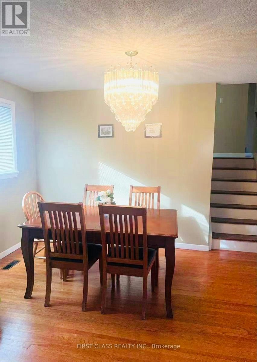 24 Markhaven Road, Markham, ON, L3R 1T9 - 5