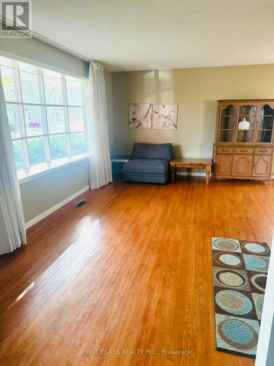 24 Markhaven Road, Markham, ON, L3R 1T9 - 2