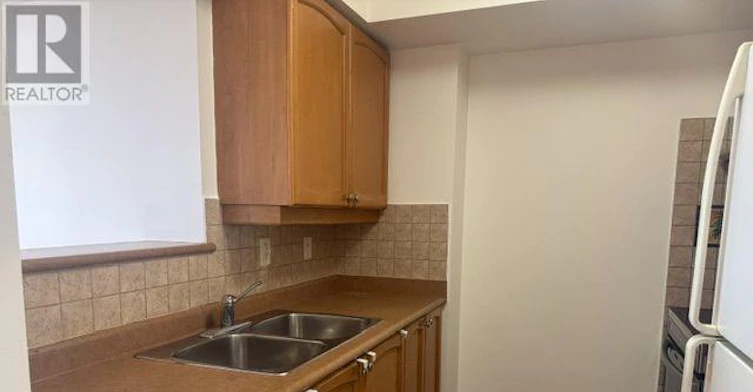 1201-710 Humberwood Boulevard, Toronto, ON, M9W 7J5 - 4