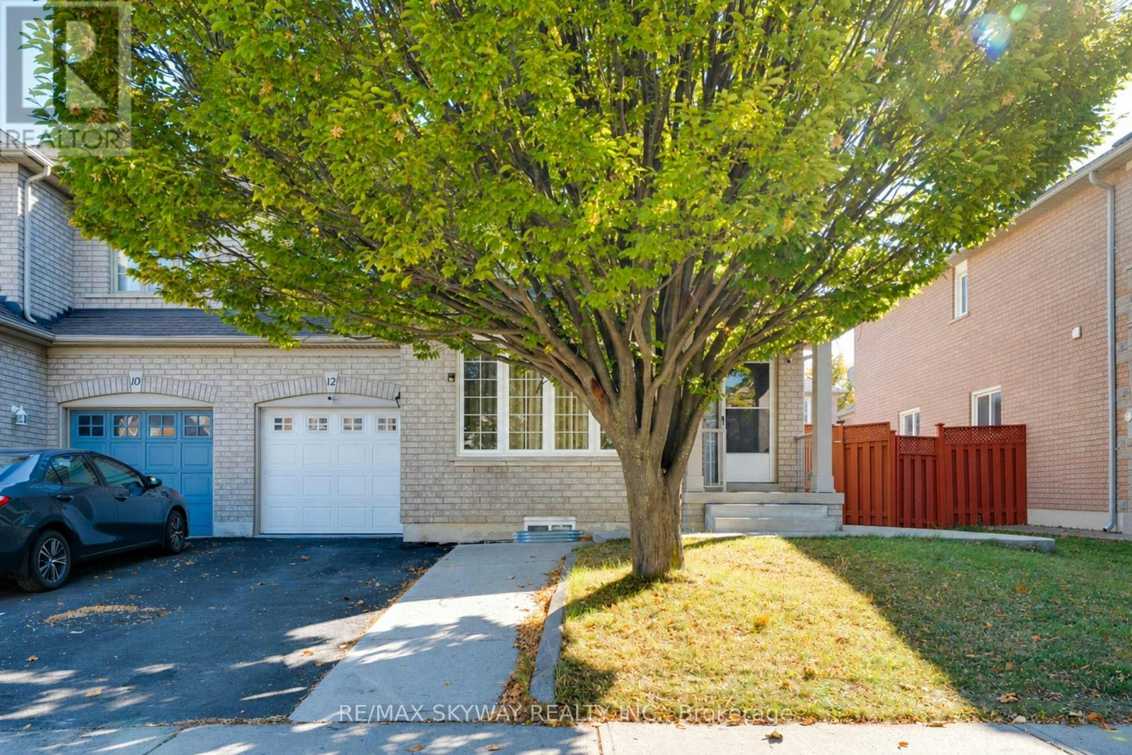 12 Barrier Reef Lane, Brampton, ON, L6R 2A4 - 2