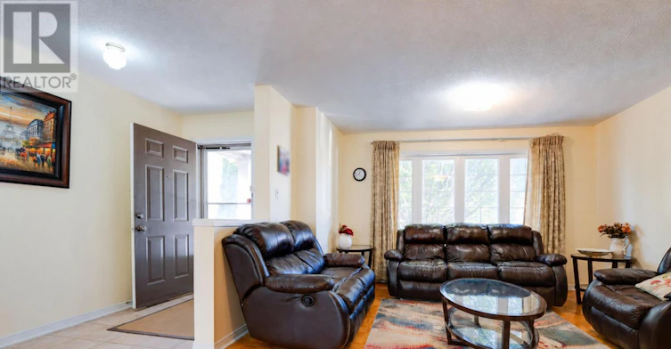 12 Barrier Reef Lane, Brampton, ON, L6R 2A4 - 4