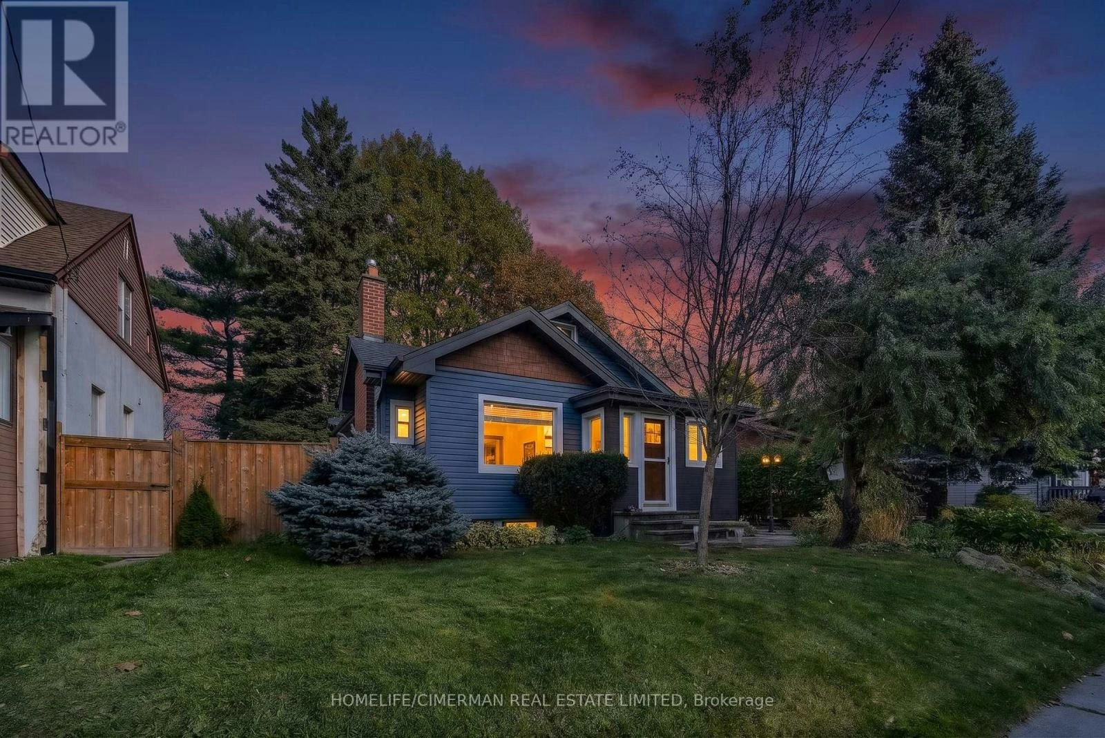 25 Thirty Ninth Street, Toronto, ON, M8W 3M4