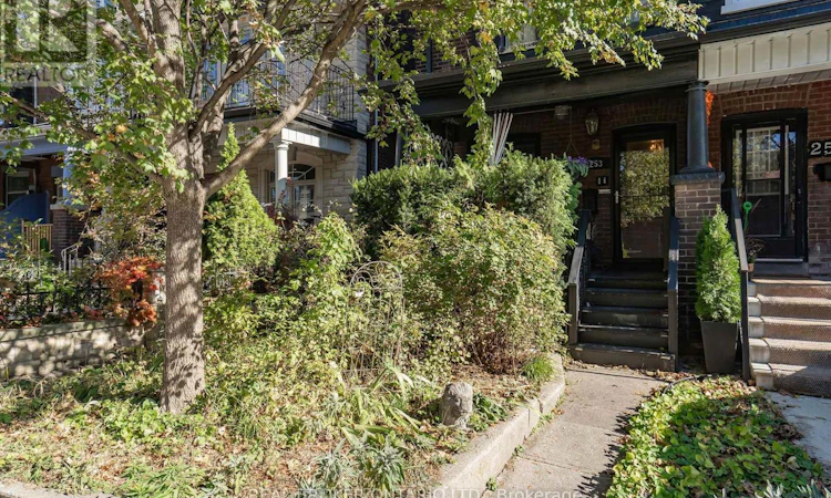 253 Bartlett Avenue