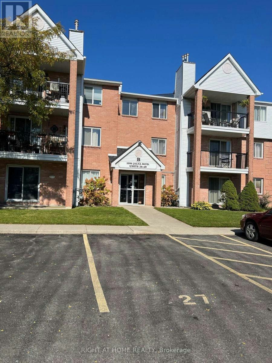38-1096 Jalna Boulevard, London, ON, N6E 3B8 - 2