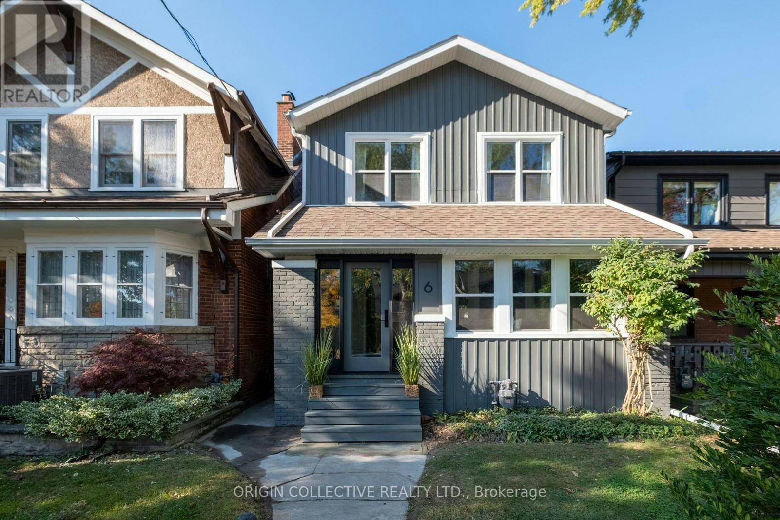 6 Oakdene Crescent, Toronto, ON, M4J 4H9