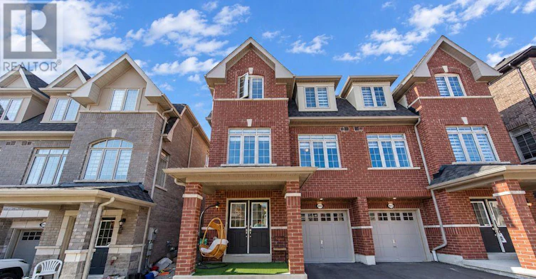 2620 Apricot Lane, Pickering, ON, L1X 0G8 - 4