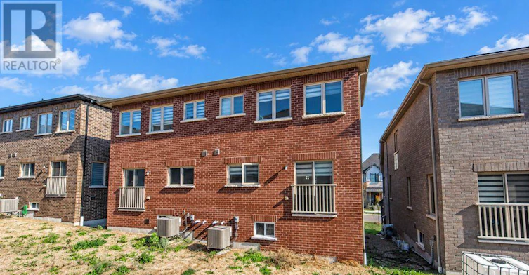 2620 Apricot Lane, Pickering, ON, L1X 0G8 - 44