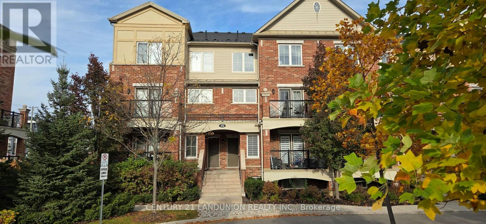 24-2484 Post Road, Oakville, ON, L6H 0K1