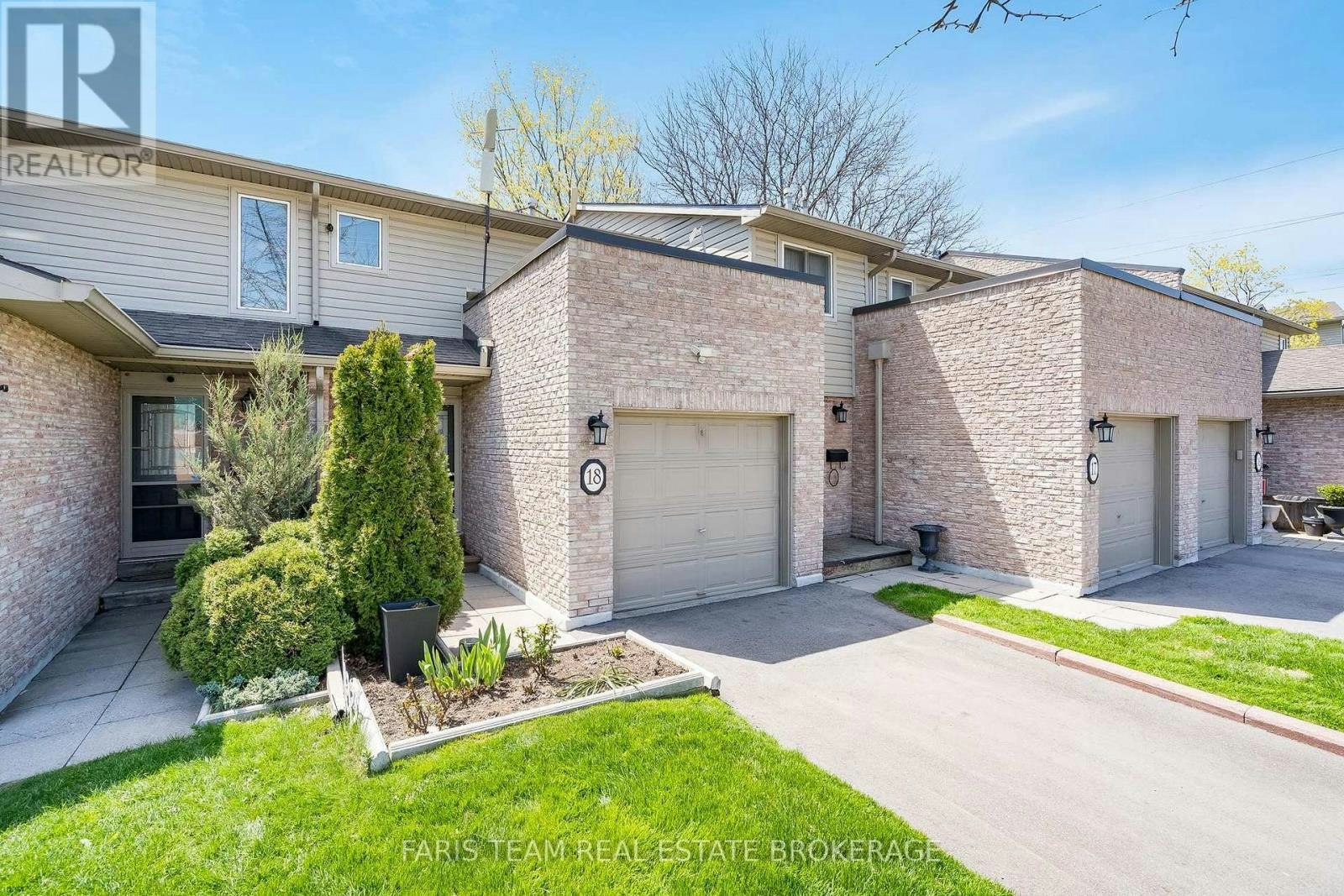 18-2075 Asta Drive, Mississauga, ON, L5A 2T5