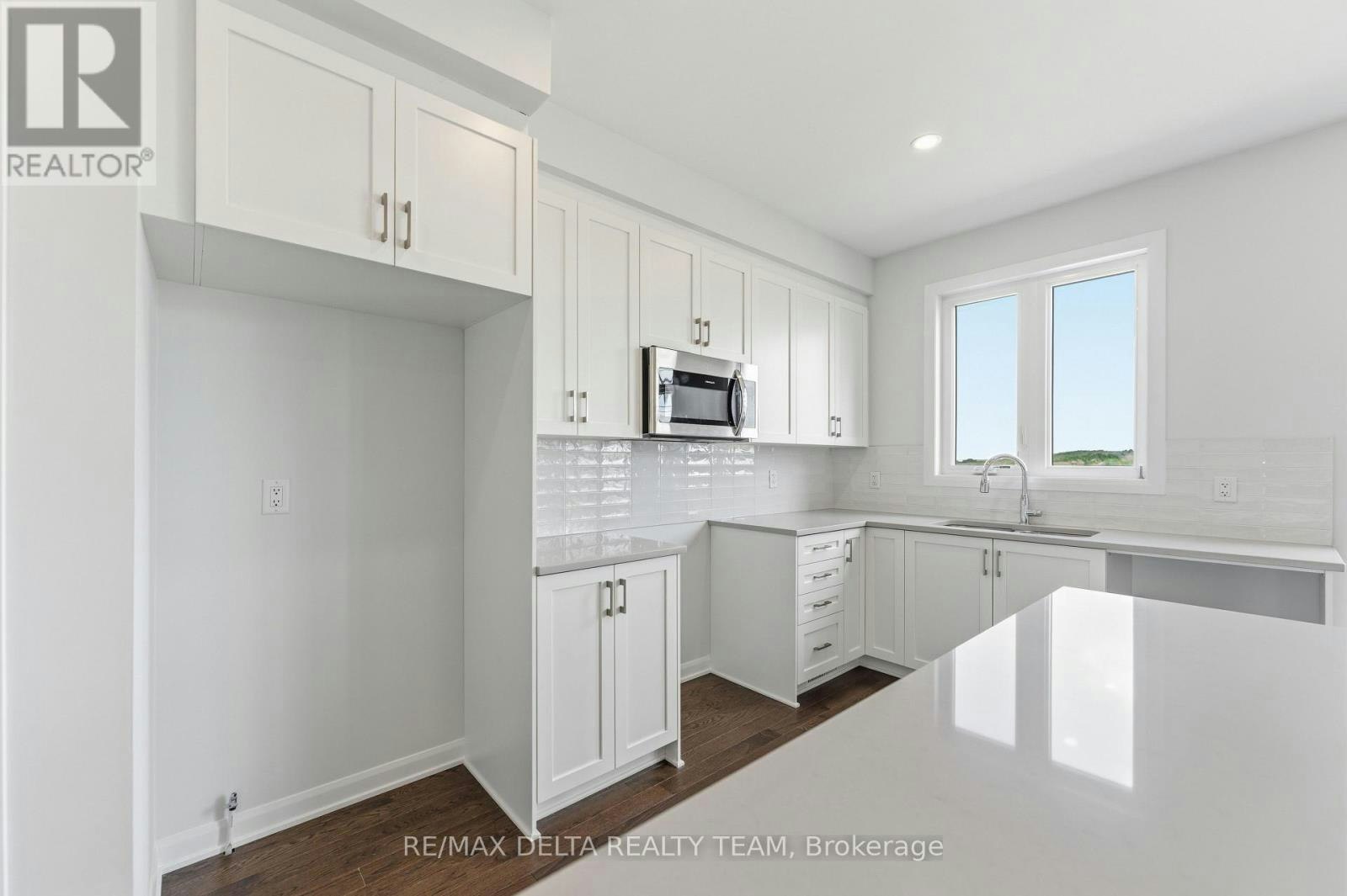 3 bedrooms for $2,700/month at 764 Fairline Row, Ottawa, ON for Rent - REW