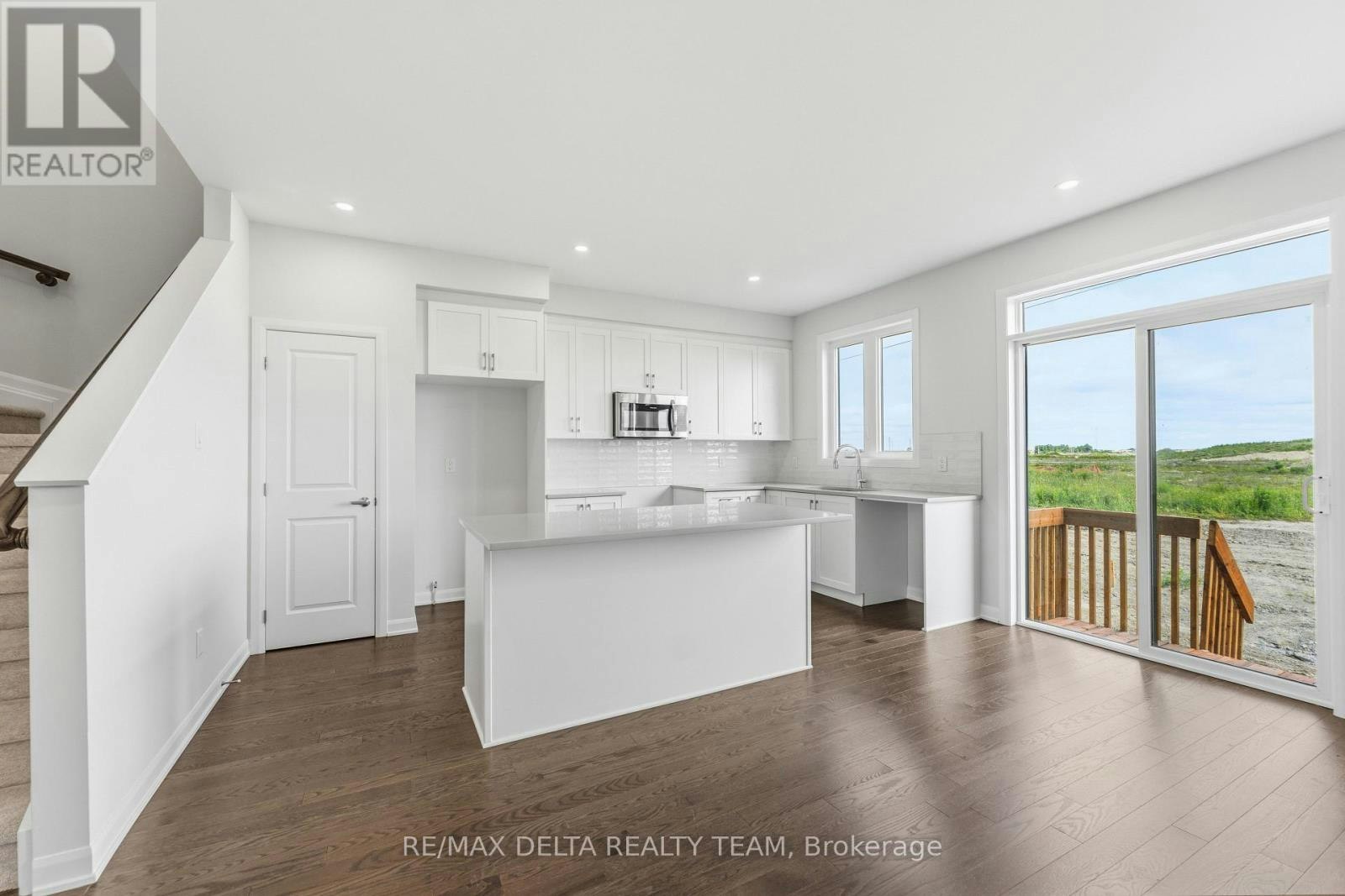 3 bedrooms for $2,700/month at 764 Fairline Row, Ottawa, ON for Rent - REW