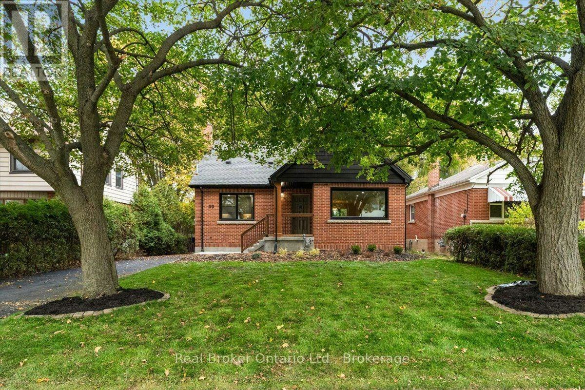 39 21st Street WEST, Hamilton, ON, L9C 4M6