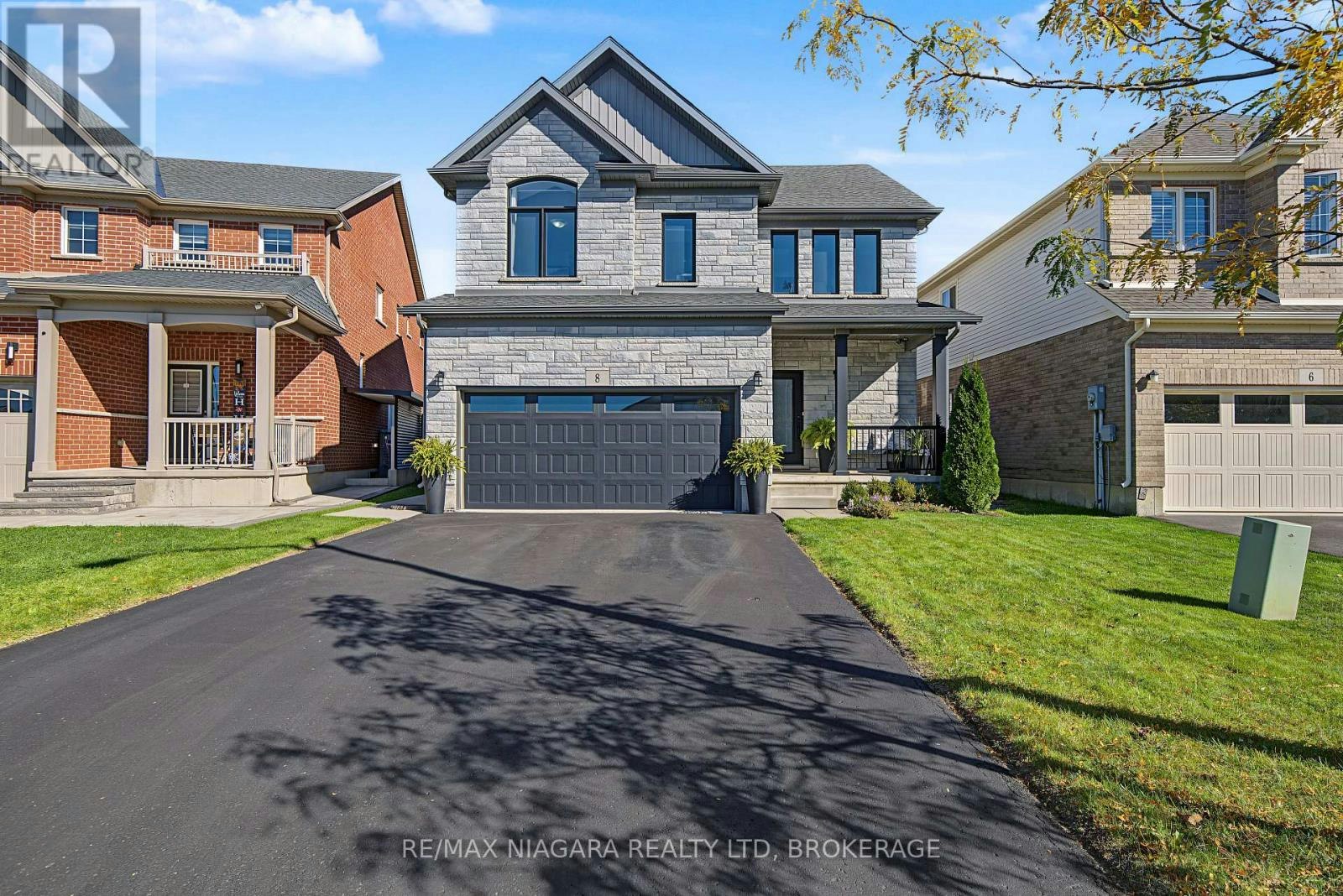 8 Elderberry Road, Thorold, ON, L2V 0E7