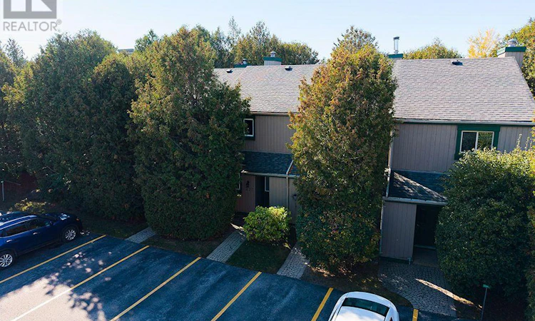 327-5 Dawson Drive