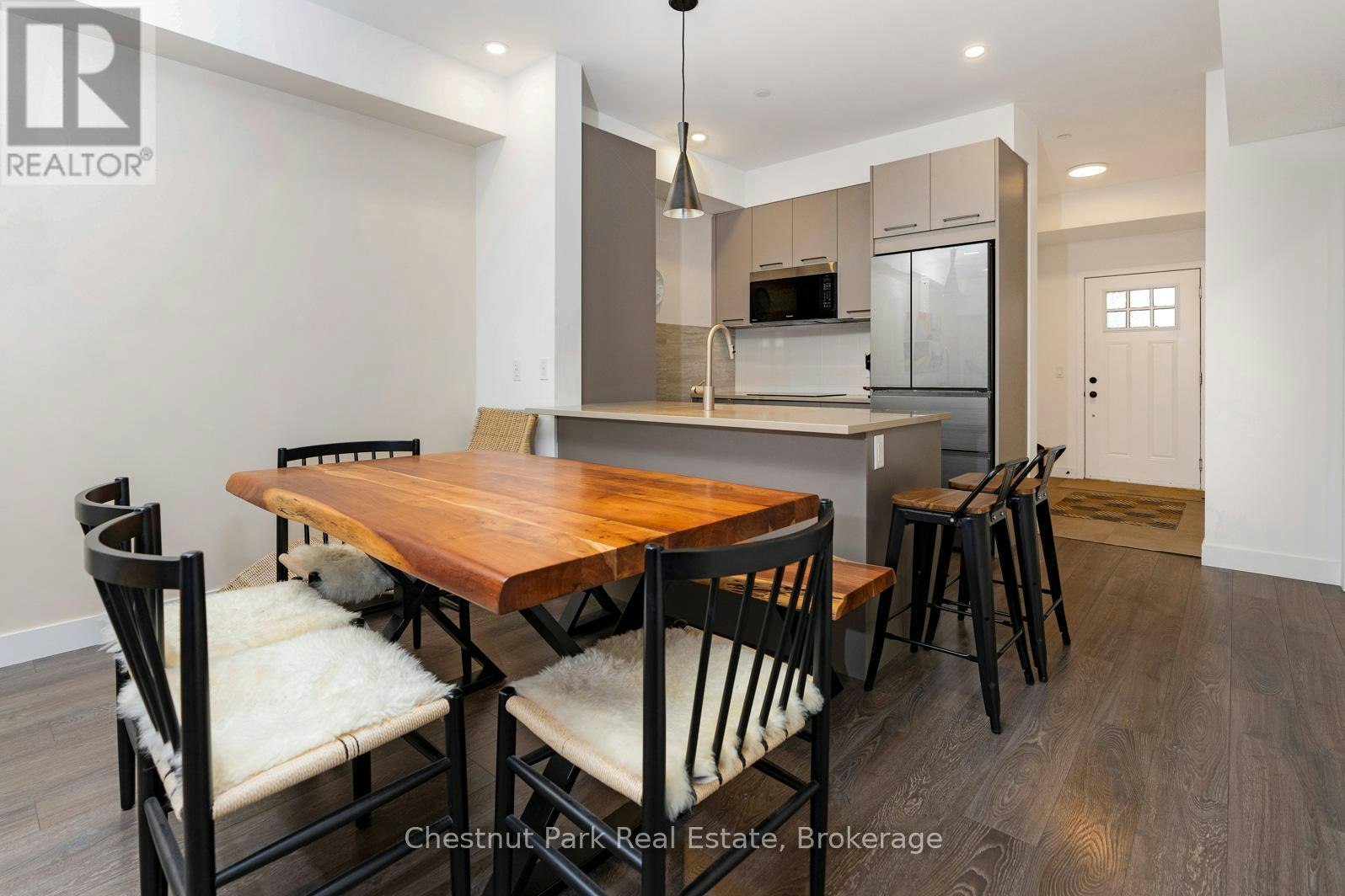 202-18 Beckwith Lane, Blue Mountains, ON, L9Y 3B6 - 7