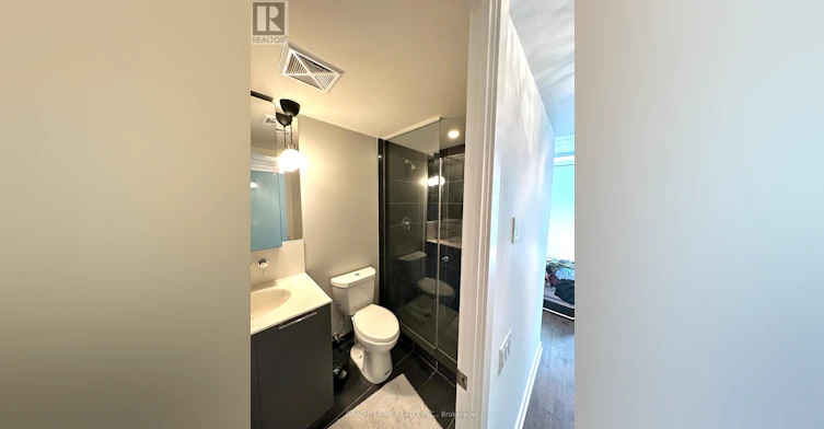 513-650 King Street, Toronto, ON, M5V 1M7 - 3