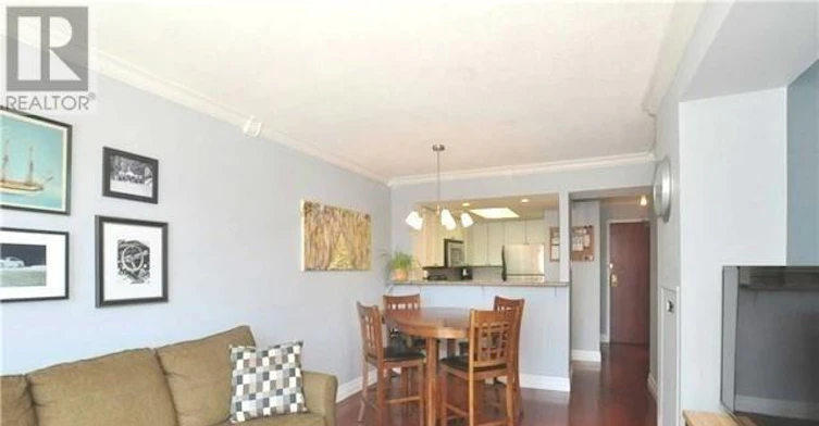 501-456 College Street, Toronto, ON, M6G 4A3 - 4