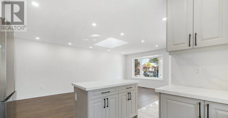 MAIN-1917 Bonnymede Drive, Mississauga, ON, L5J 1E2 - 10