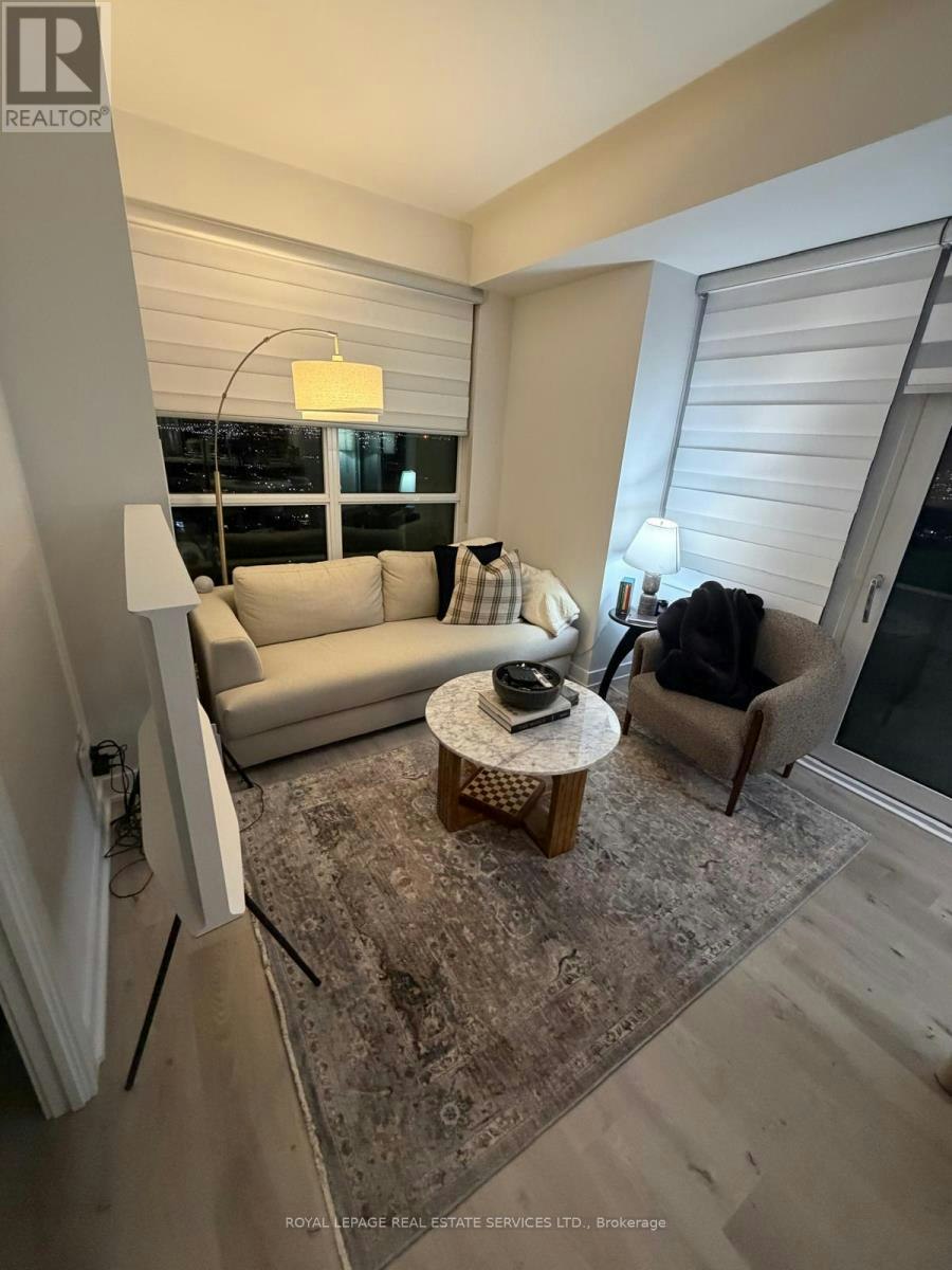 4111-430 Square One Drive, Mississauga, ON, L5B 0L6