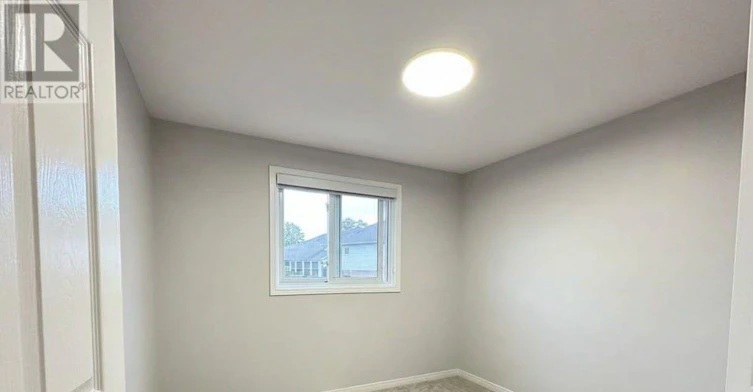 57 Activa Avenue, Kitchener, ON, N2E 3R3 - 6
