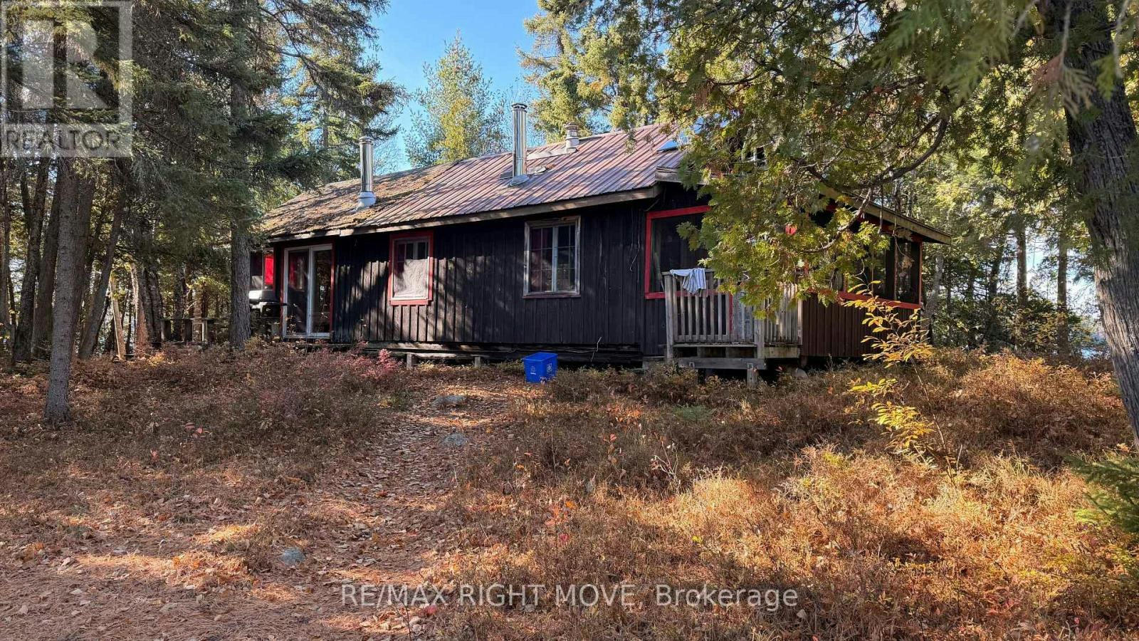 12 Lake Temagami Island, Temagami, ON, P0H 2H0