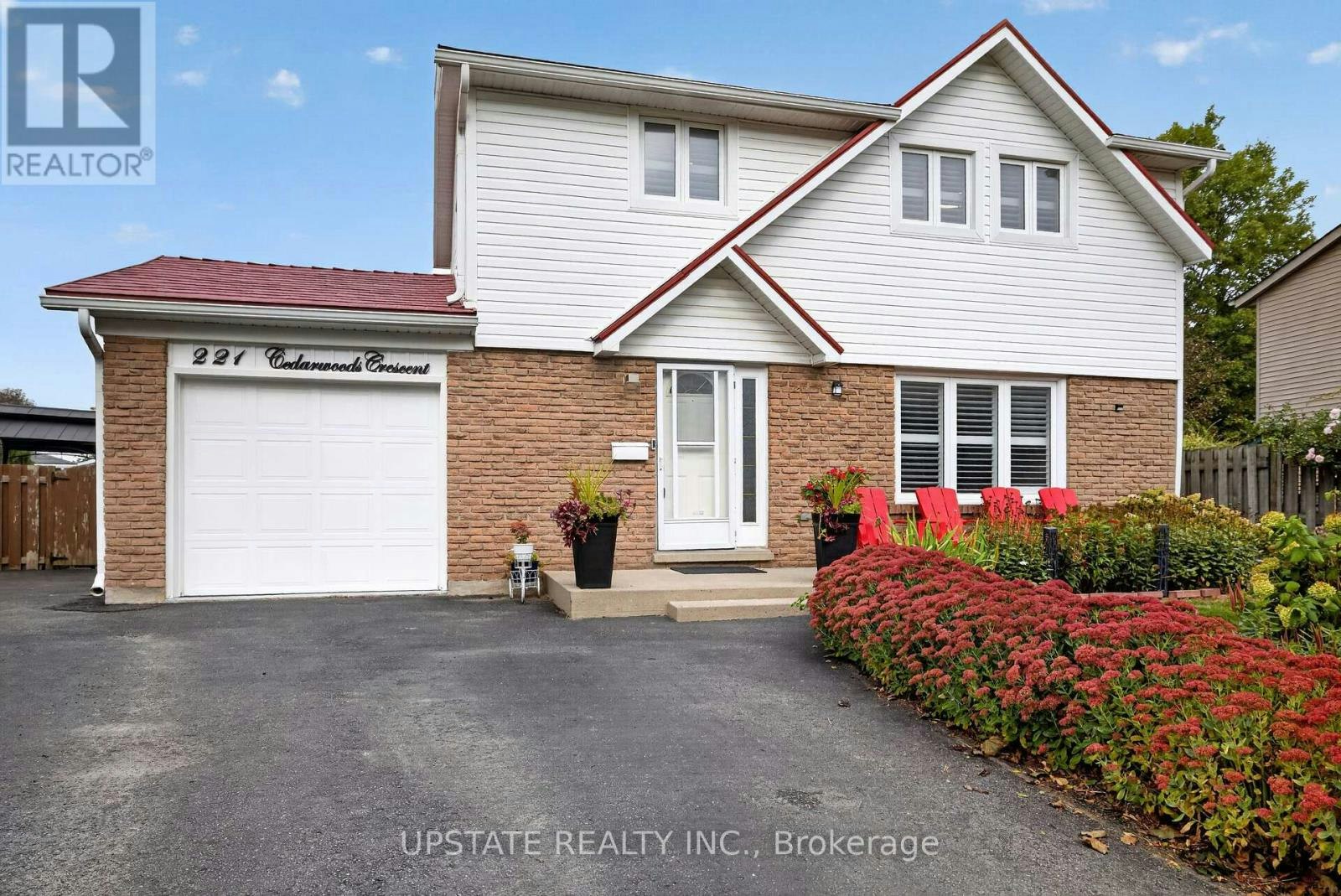 221 Cedarwoods Crescent, Kitchener, ON, N2C 2K1