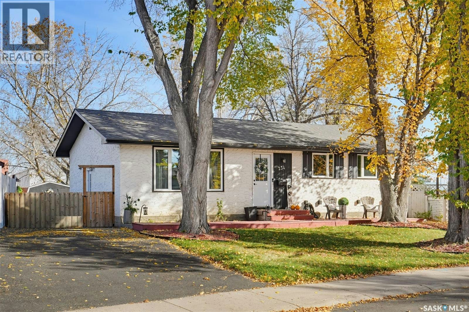 234 Haviland Crescent, Saskatoon, SK, S7L 5A7