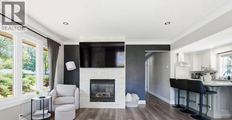 251 St. Marks Road, Tecumseh, ON, N8N 2H6 - 7