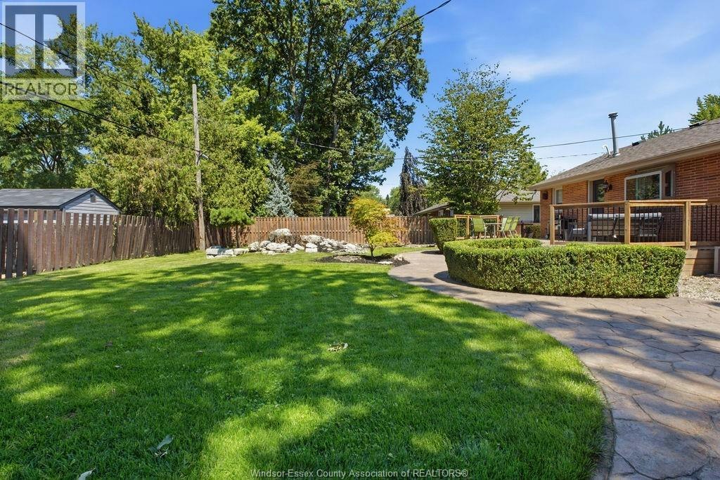 251 St. Marks Road, Tecumseh, ON, N8N 2H6 - 29