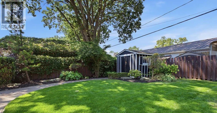 251 St. Marks Road, Tecumseh, ON, N8N 2H6 - 28