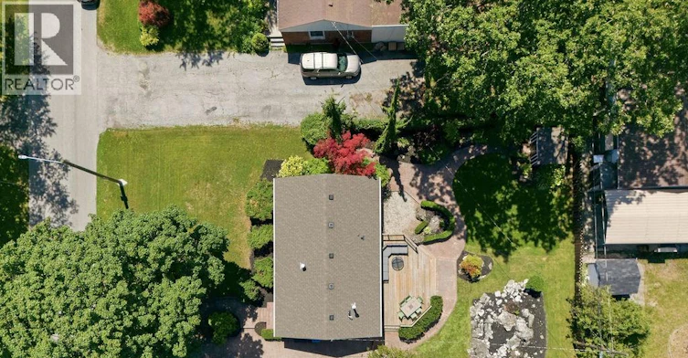 251 St. Marks Road, Tecumseh, ON, N8N 2H6 - 39