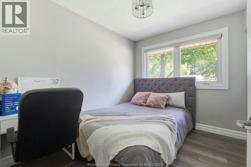 251 St. Marks Road, Tecumseh, ON, N8N 2H6 - 20