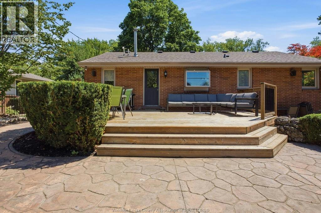 251 St. Marks Road, Tecumseh, ON, N8N 2H6 - 27