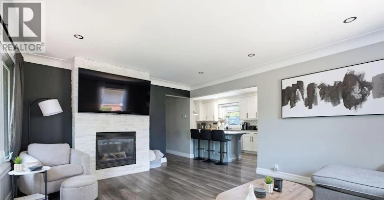 251 St. Marks Road, Tecumseh, ON, N8N 2H6 - 5