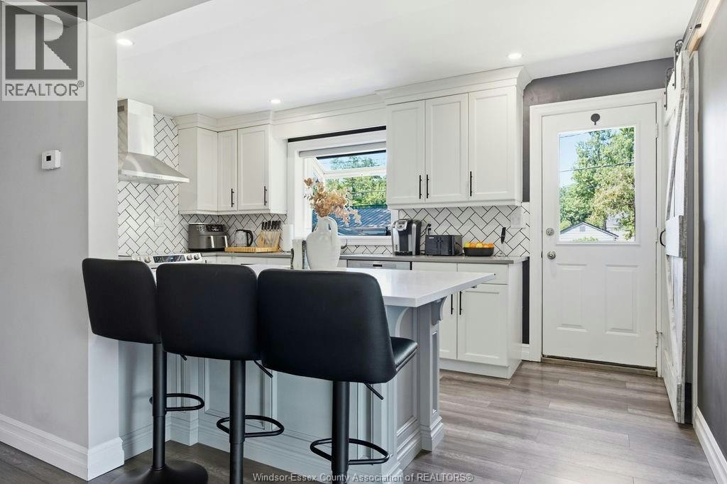 251 St. Marks Road, Tecumseh, ON, N8N 2H6 - 8