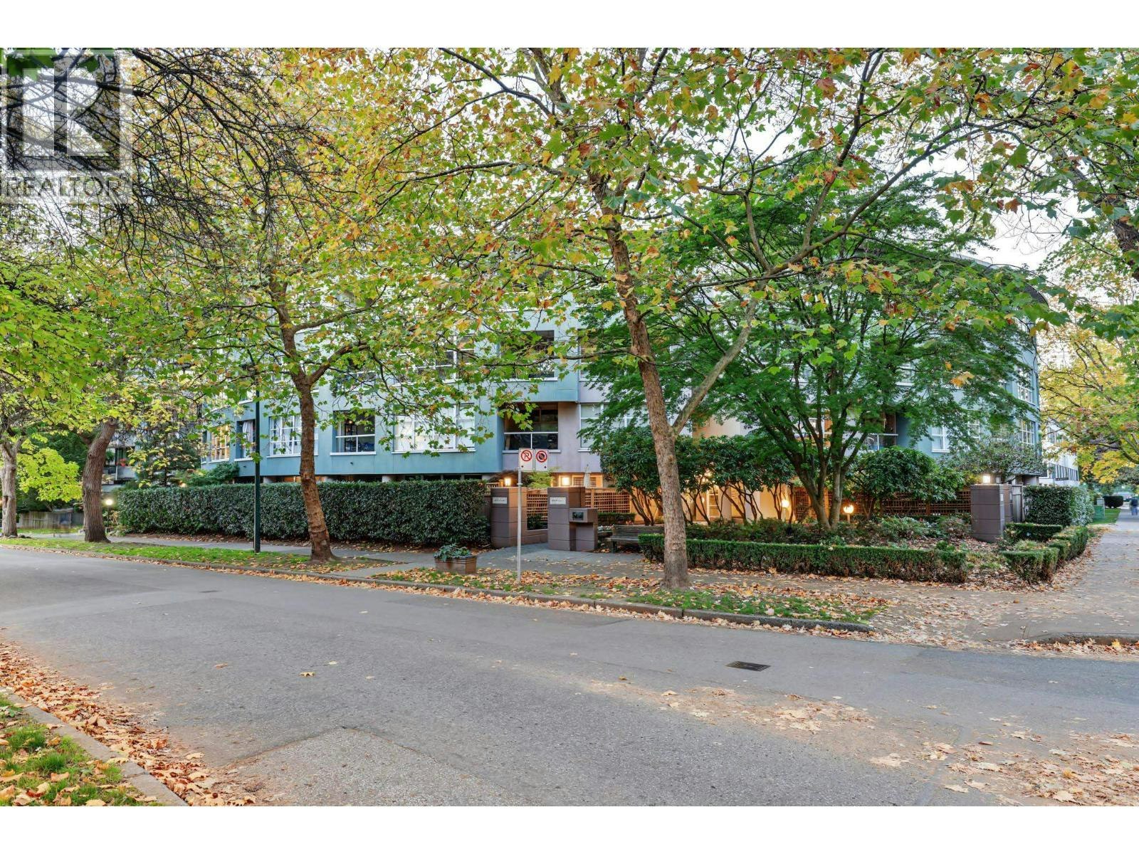 203-1705 Nelson Street, Vancouver, BC, V6G 1M6