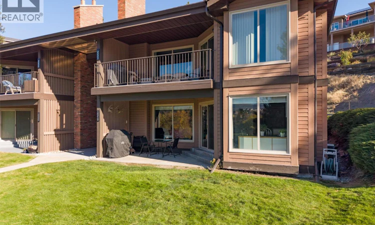 2218 Golf Course Drive