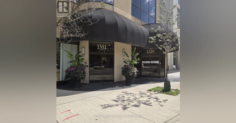 904-1331 Bay Street SE, Toronto, ON, M5R 2C4