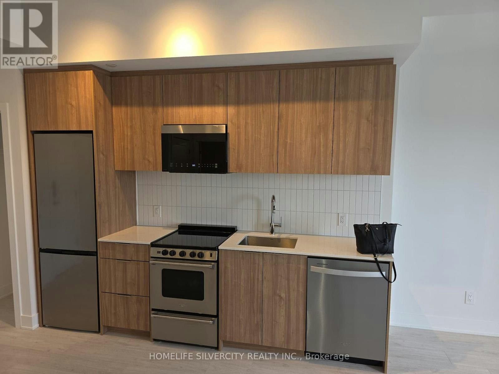 716-3008 William Cutmore Boulevard, Oakville, ON, L6H 8E7 - 2