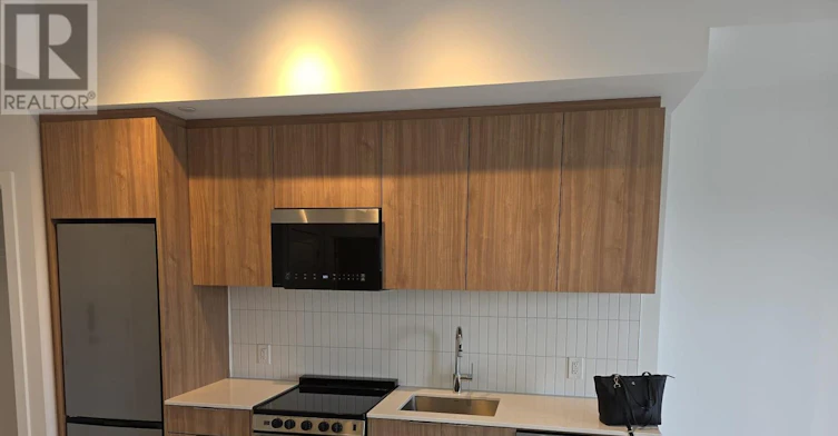 716-3008 William Cutmore Boulevard, Oakville, ON, L6H 8E7 - 2