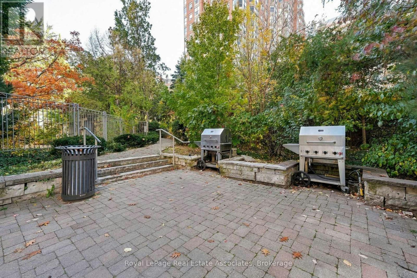 618-3880 Duke Of York Boulevard, Mississauga, ON, L5B 4M7 - 25