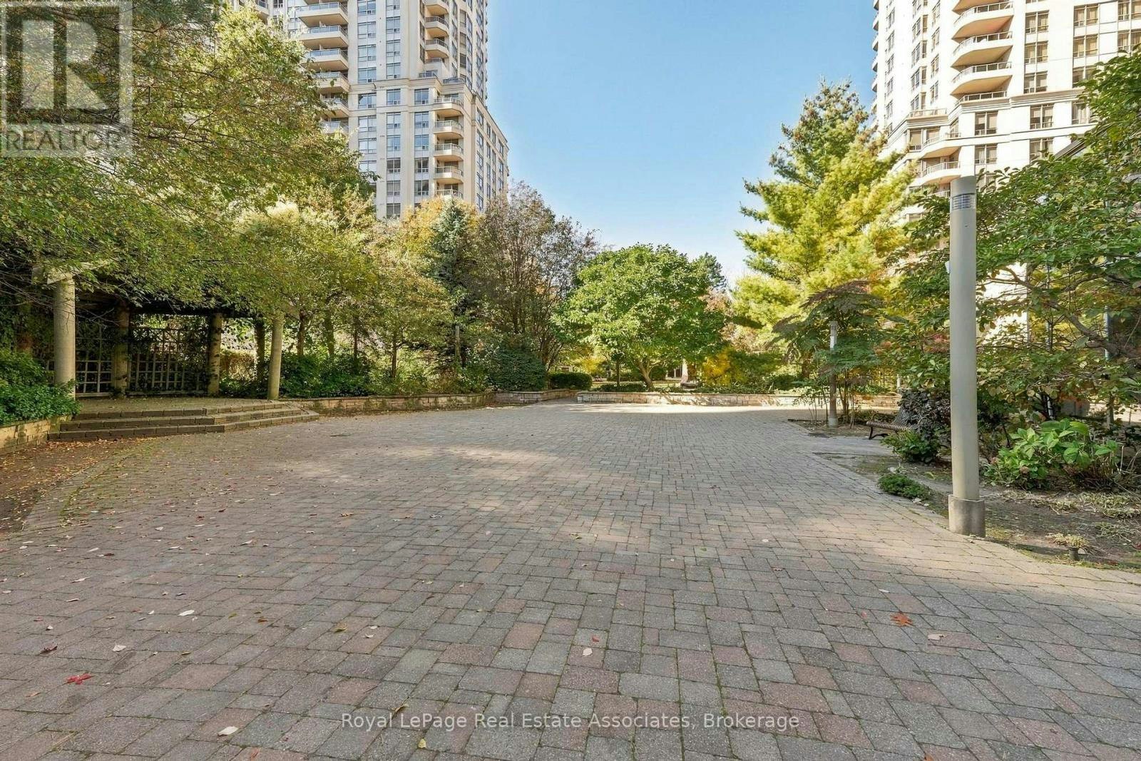 618-3880 Duke Of York Boulevard, Mississauga, ON, L5B 4M7 - 26