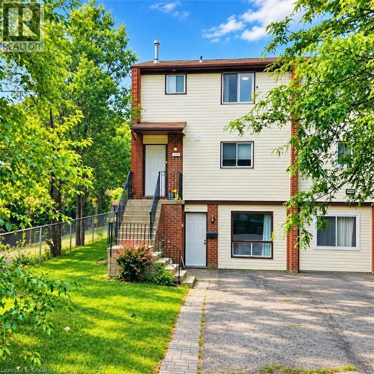 421 Bairstow Crescent, Waterloo, ON, N2K 2H7