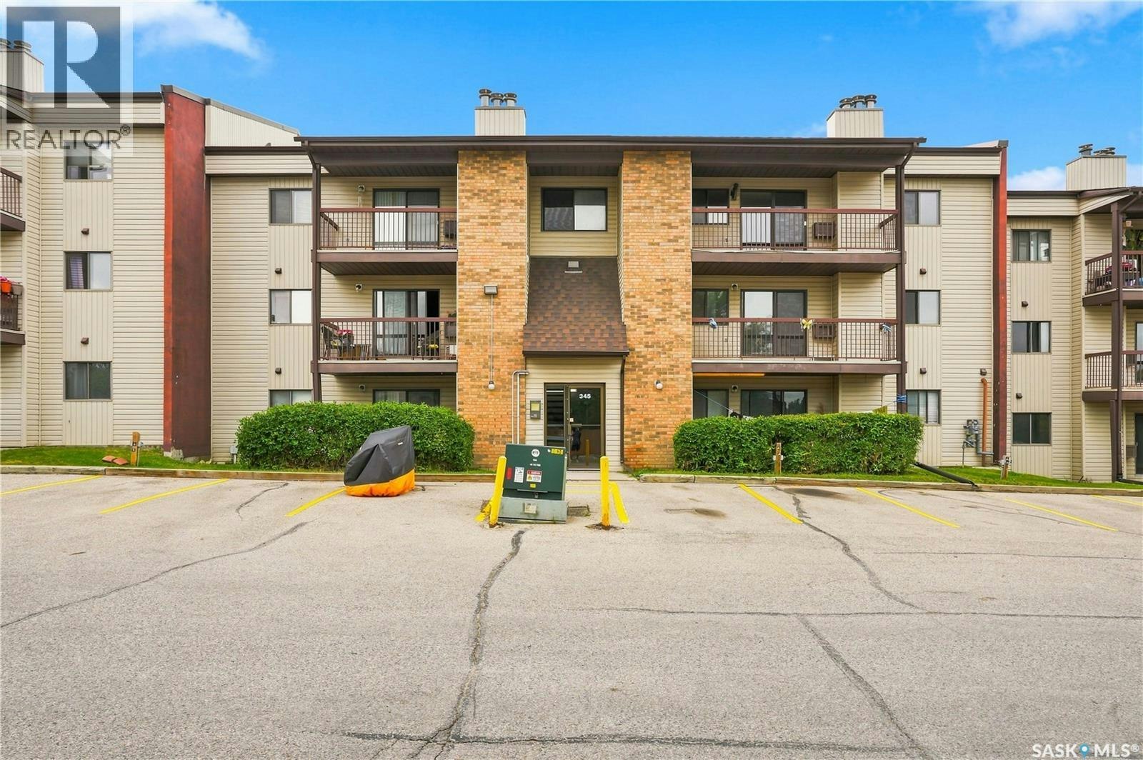 302-345 Kingsmere Boulevard, Saskatoon, SK, S7J 4J6