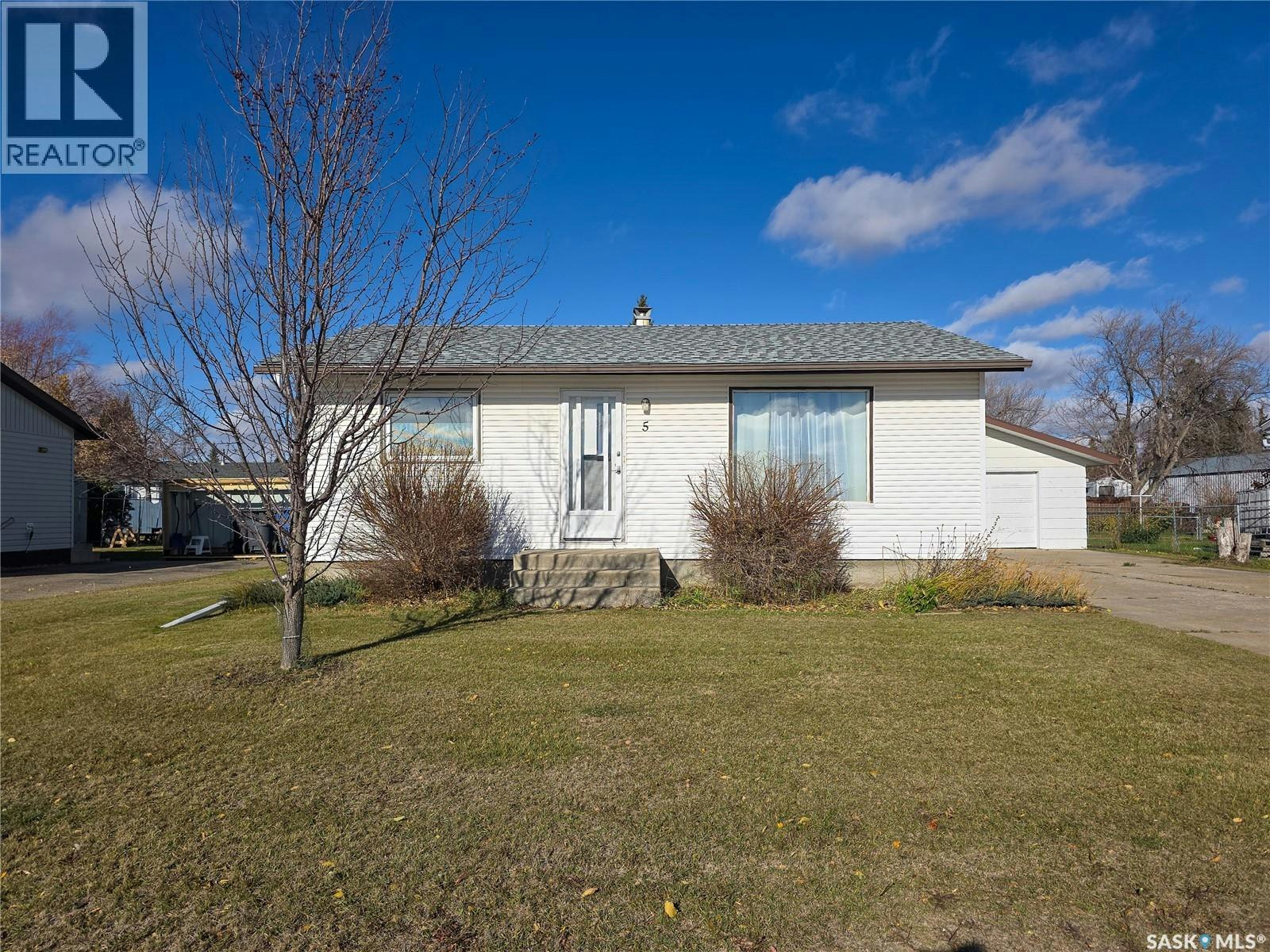 5 Centennial Crescent, Melville, SK, S0A 2P0