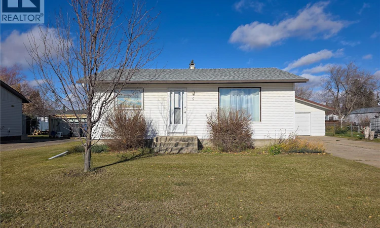 5 Centennial Crescent