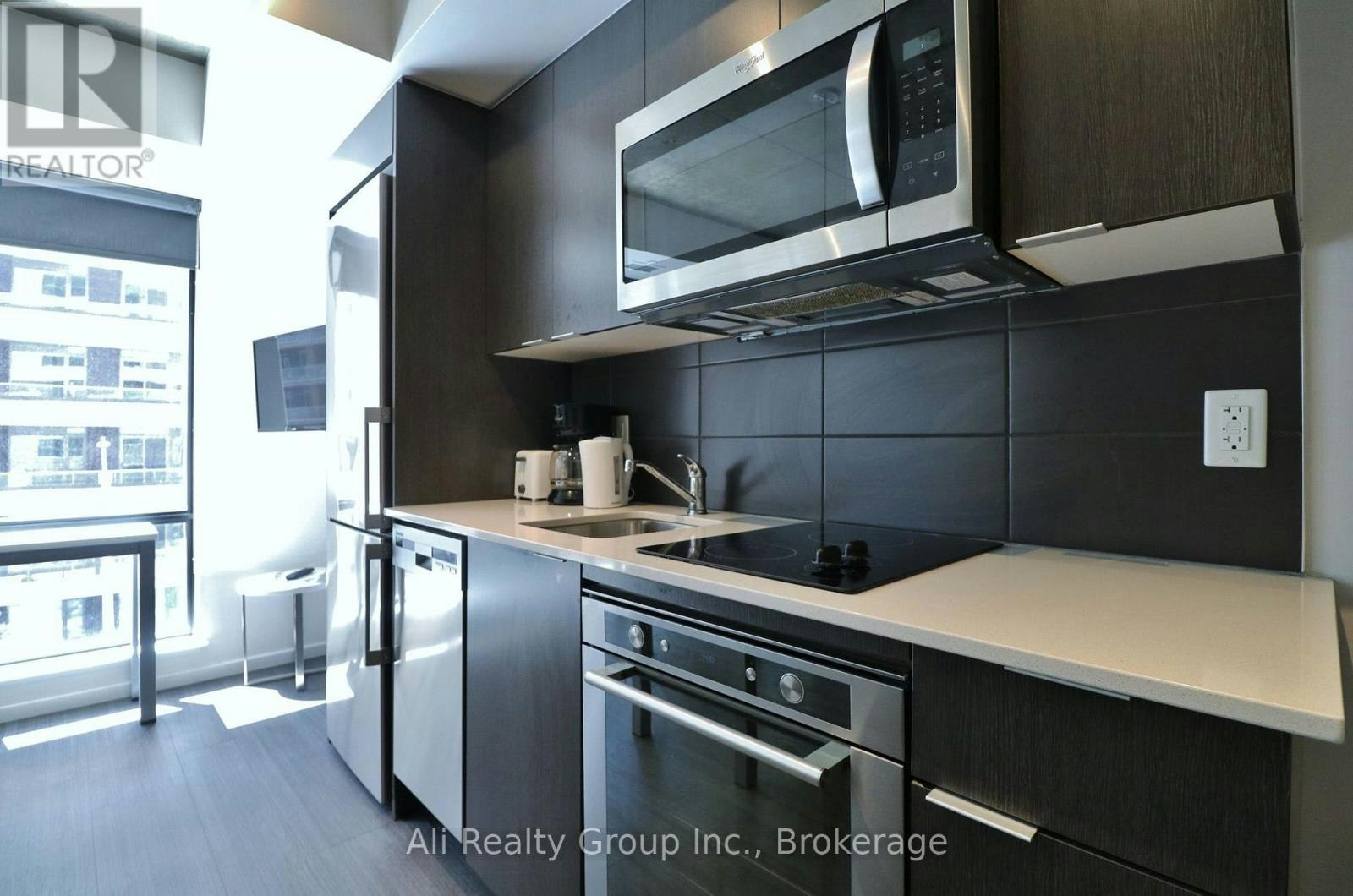 1601-105 Champagne Avenue S, Ottawa, ON, K1S 5E5 - 5