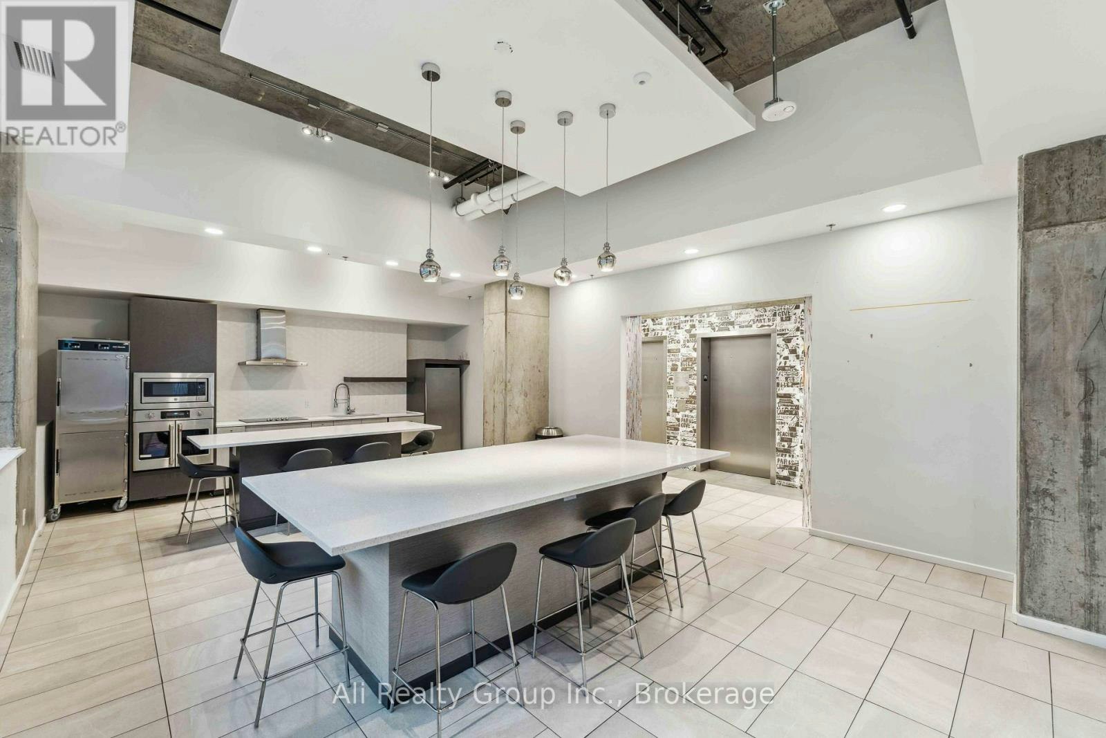 1601-105 Champagne Avenue S, Ottawa, ON, K1S 5E5 - 32