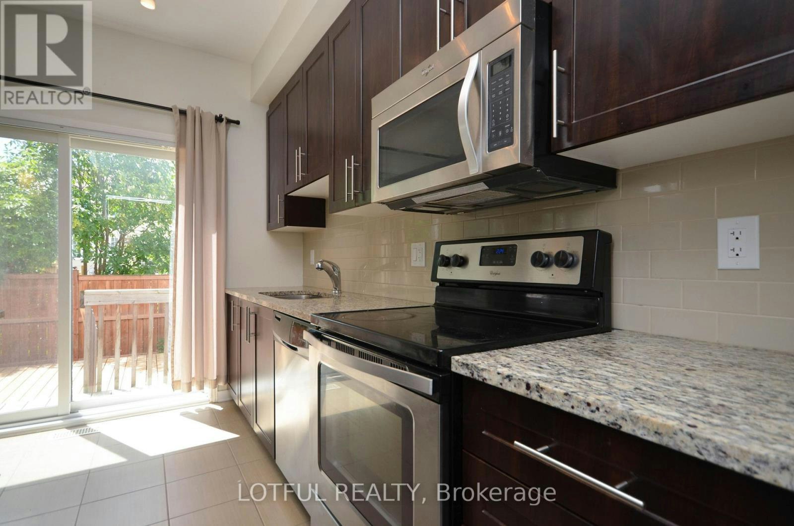 62 Dundalk Private, Ottawa, ON, K2J 4X6 - 17